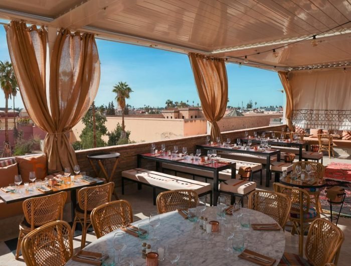 Dardar Rooftop – Marrakech restaurant with view of Koutoubia Mosque and Atlas Mountains at sunset